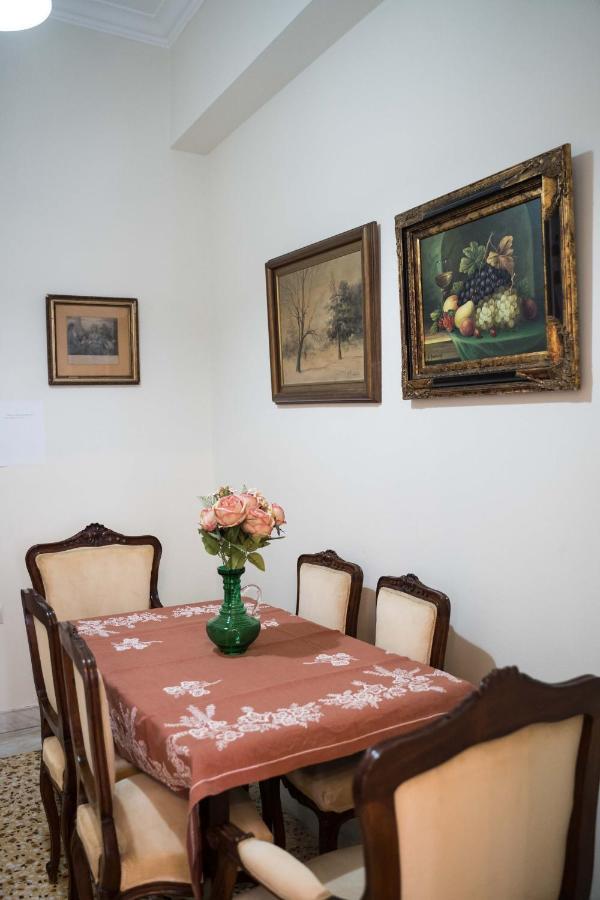 Koukaki Traditional Apartment Atenas Exterior foto