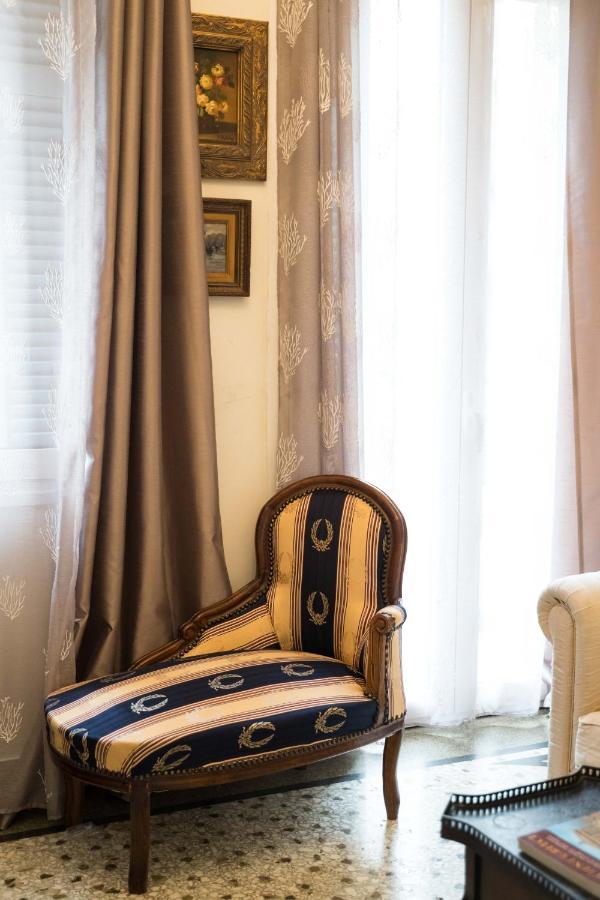 Koukaki Traditional Apartment Atenas Exterior foto