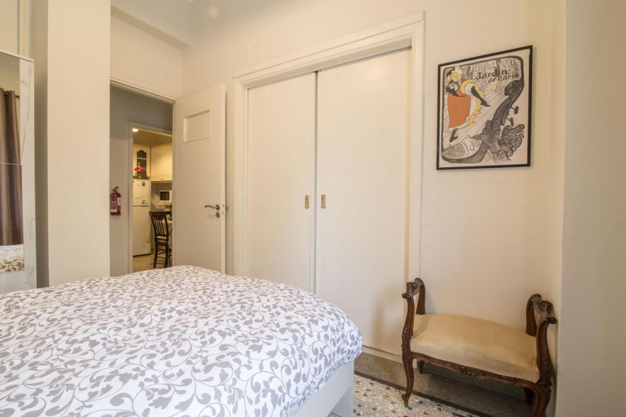 Koukaki Traditional Apartment Atenas Exterior foto